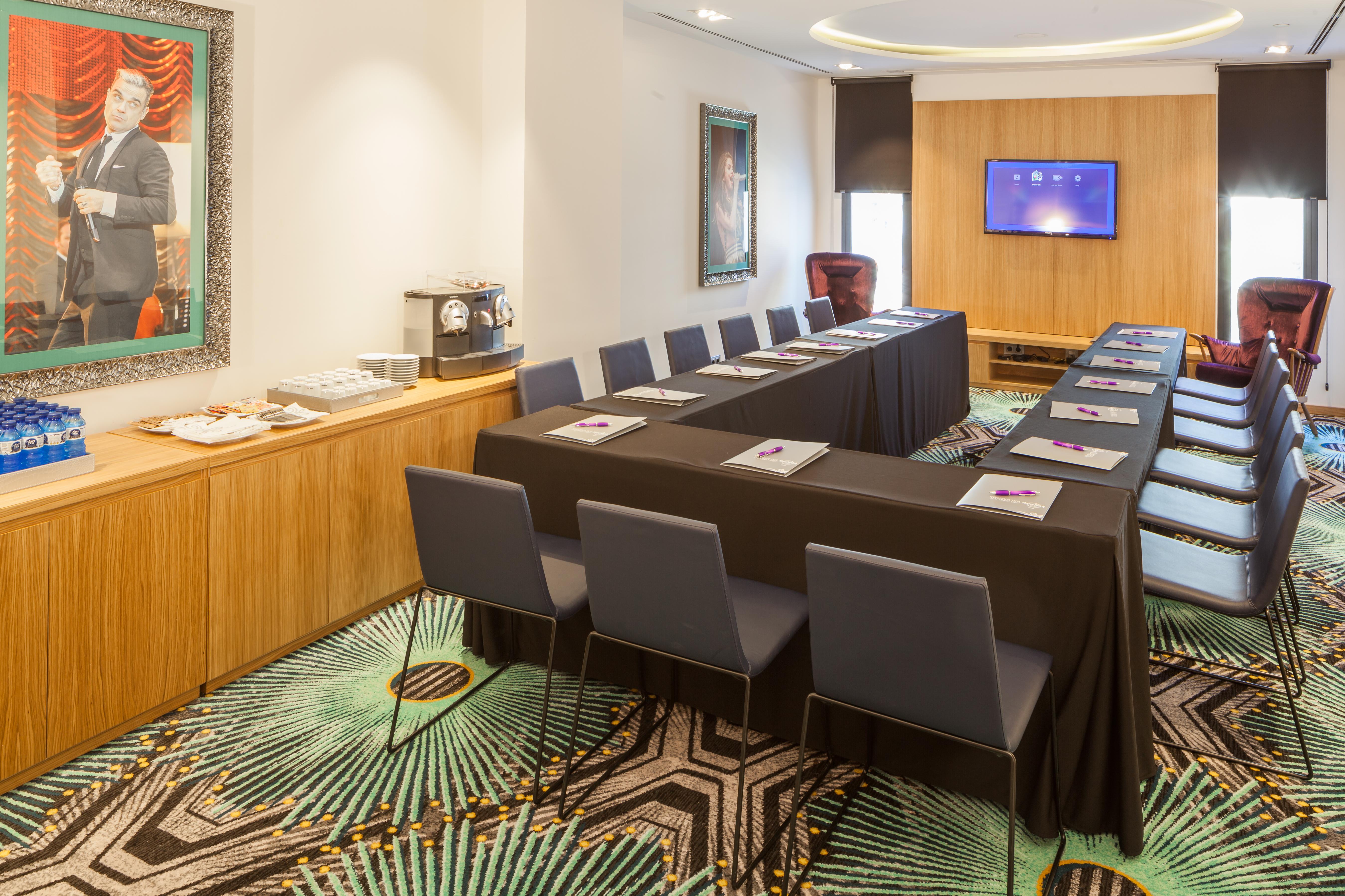 伊维萨硬石酒店 普拉亚登博萨 外观 照片 Meeting room at the hotel